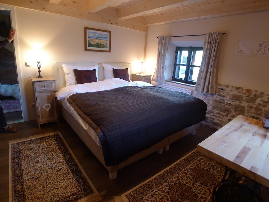 Heuholzmuehle Privatzimmer Elixhausen Room photo
